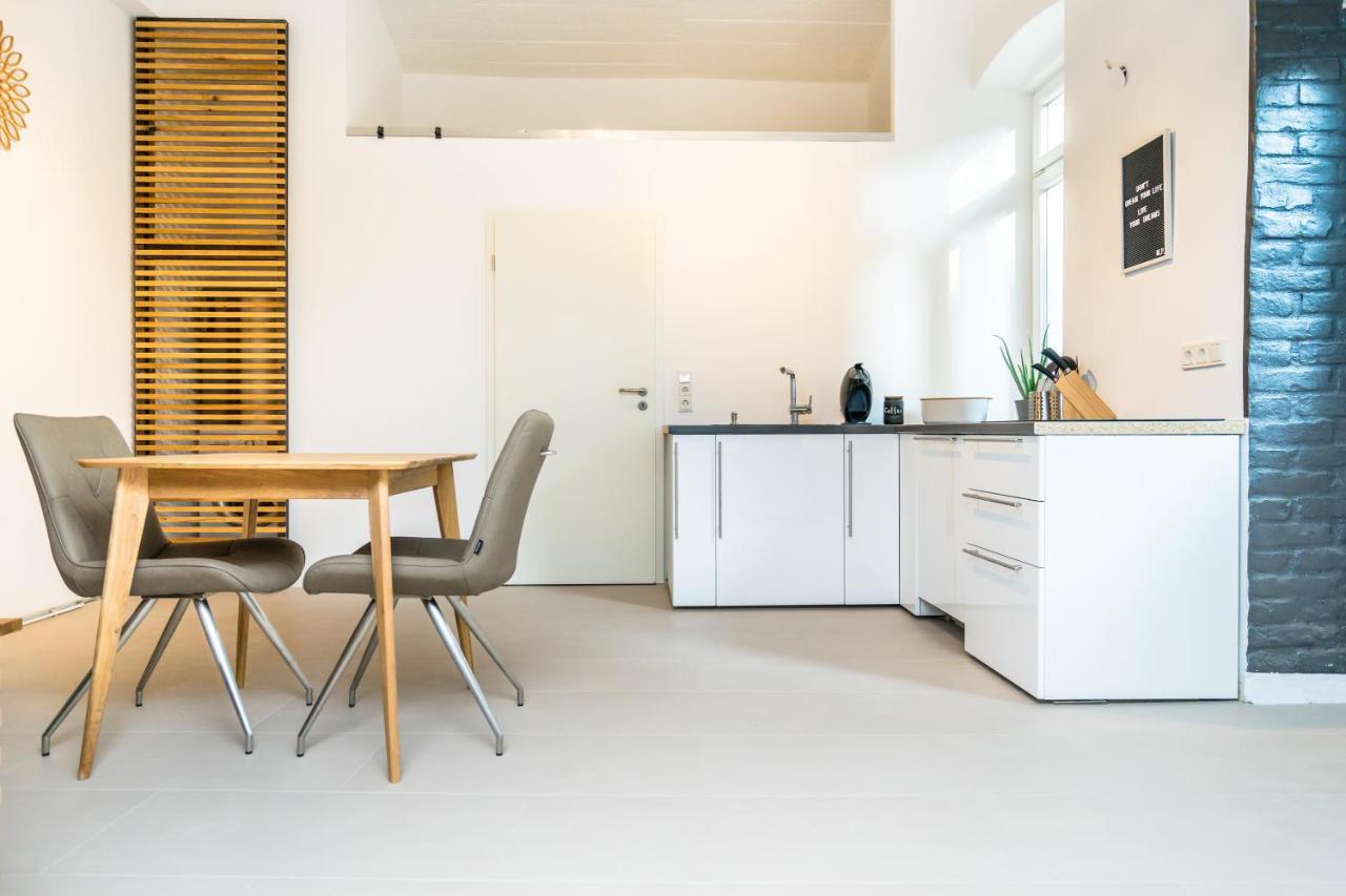Homebydoni - Kueche I Terrasse I 500 Mbits Wifi I Design Loft Nahe Rmcc & Staatstheater Wiesbaden Kültér fotó