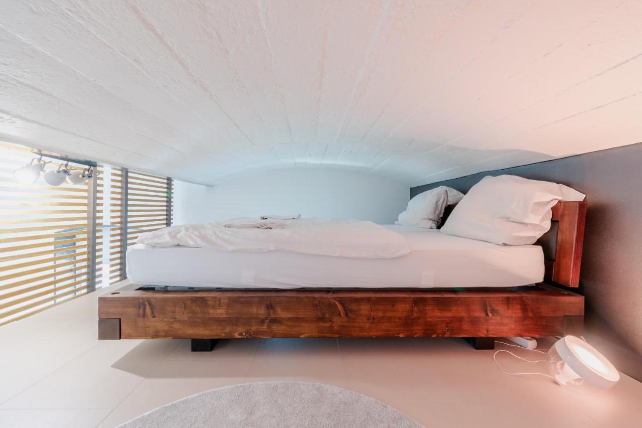 Homebydoni - Kueche I Terrasse I 500 Mbits Wifi I Design Loft Nahe Rmcc & Staatstheater Wiesbaden Kültér fotó