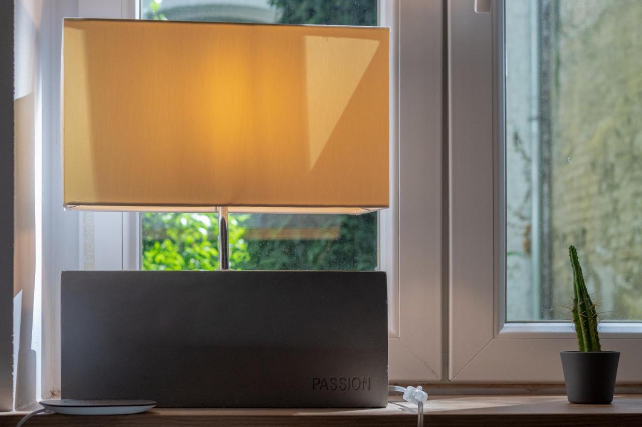 Homebydoni - Kueche I Terrasse I 500 Mbits Wifi I Design Loft Nahe Rmcc & Staatstheater Wiesbaden Kültér fotó